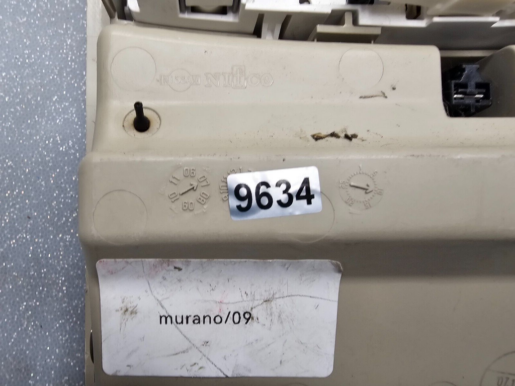 09-14 Maxima Murano Rogue Overhead Roof Console Storage Dome Map Light Lamp Tan