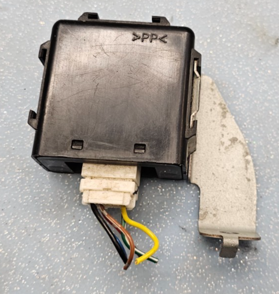 🔥1997-2003 Nissan Pathfinder Xterra RELAY wiper amplifier module Assembly OEM