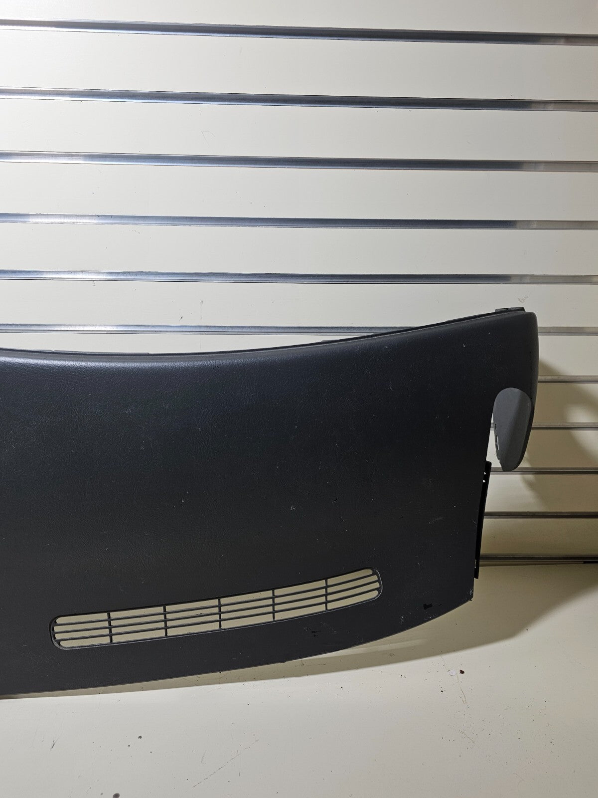 🔥99-06 SILVERADO SIERRA TAHOE Upper Cap Cover Top Dashboard Pad GRAPHITE DP1