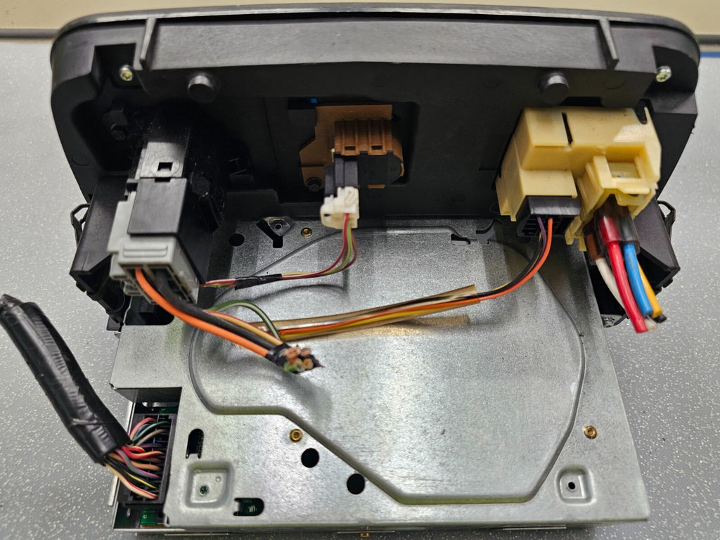 🔥04-07 TAURUS SABLE Dash Center AM FM Radio Player Display Receiver Climate OEM