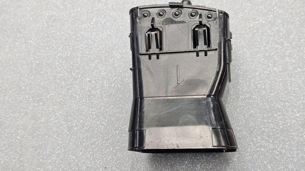 04-12 Colorado Canyon Dash Left Driver Outer Air Vent Conditioning Heater BLACK