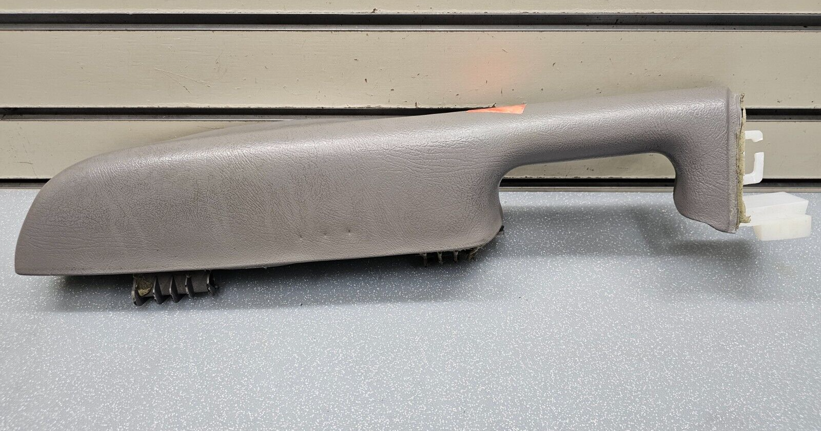 🔥03-06 Silverado SIERRA TAHOE Door Panel ARMREST Front RIGHT Handle LT Gray OEM