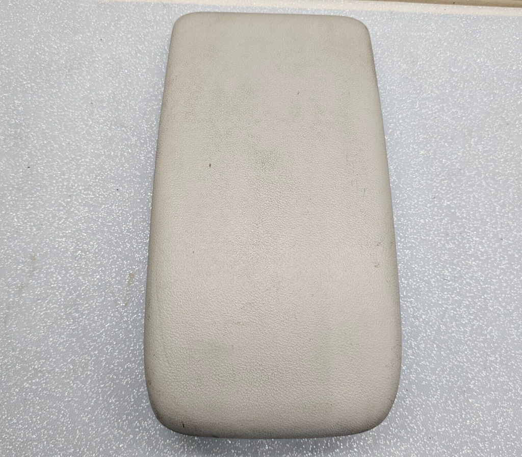 05-10 Cobalt Pontiac G5 Front Center Console Lid Arm Rest Cover Assembly LT TAN