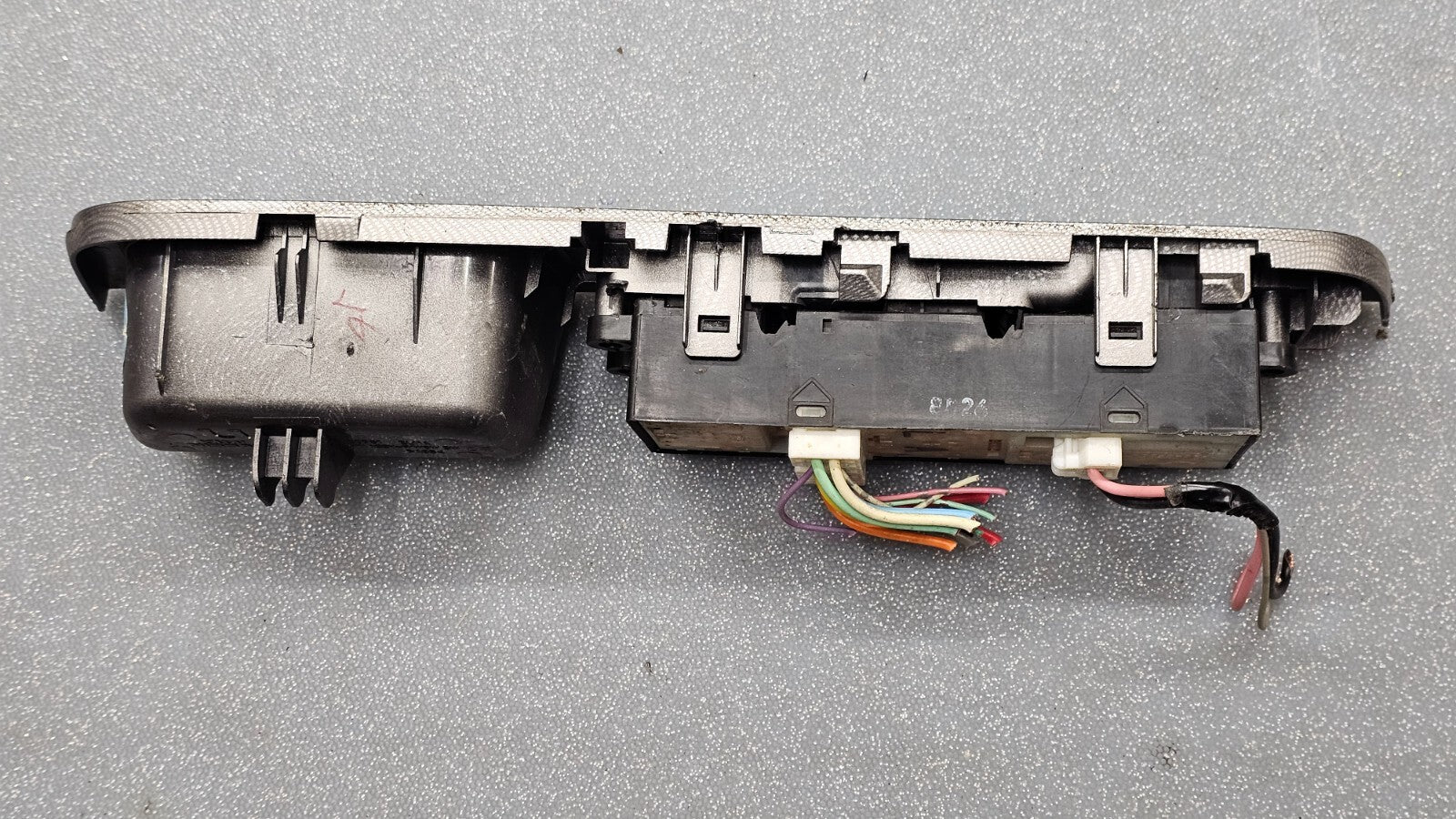 🔥07-10 Versa Front Left Driver Master Door Window Switch Lock Control SILVER