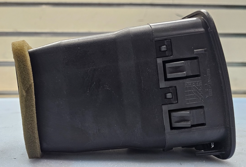 🔥99-06 Silverado Tahoe Dash Right Passenger Air Vent A/C AC HVAC Heater Black