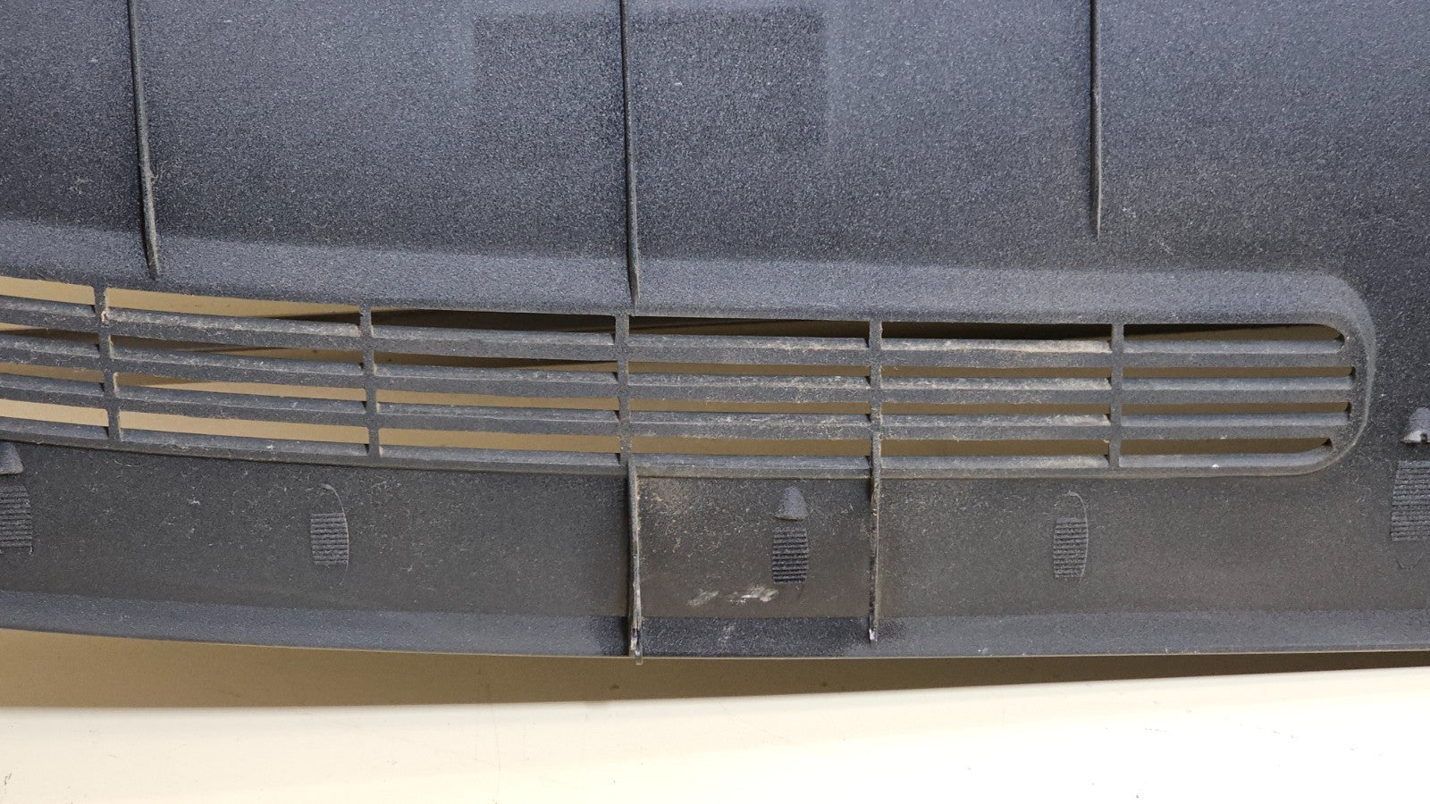 🔥99-06 SILVERADO SIERRA TAHOE Upper Cap Cover Top Dashboard Pad GRAPHITE DP1