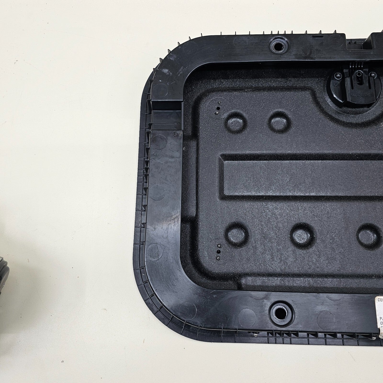 🔥2011-2020 DODGE JOURNEY FLOOR STORAGE BIN LID COVER OEM