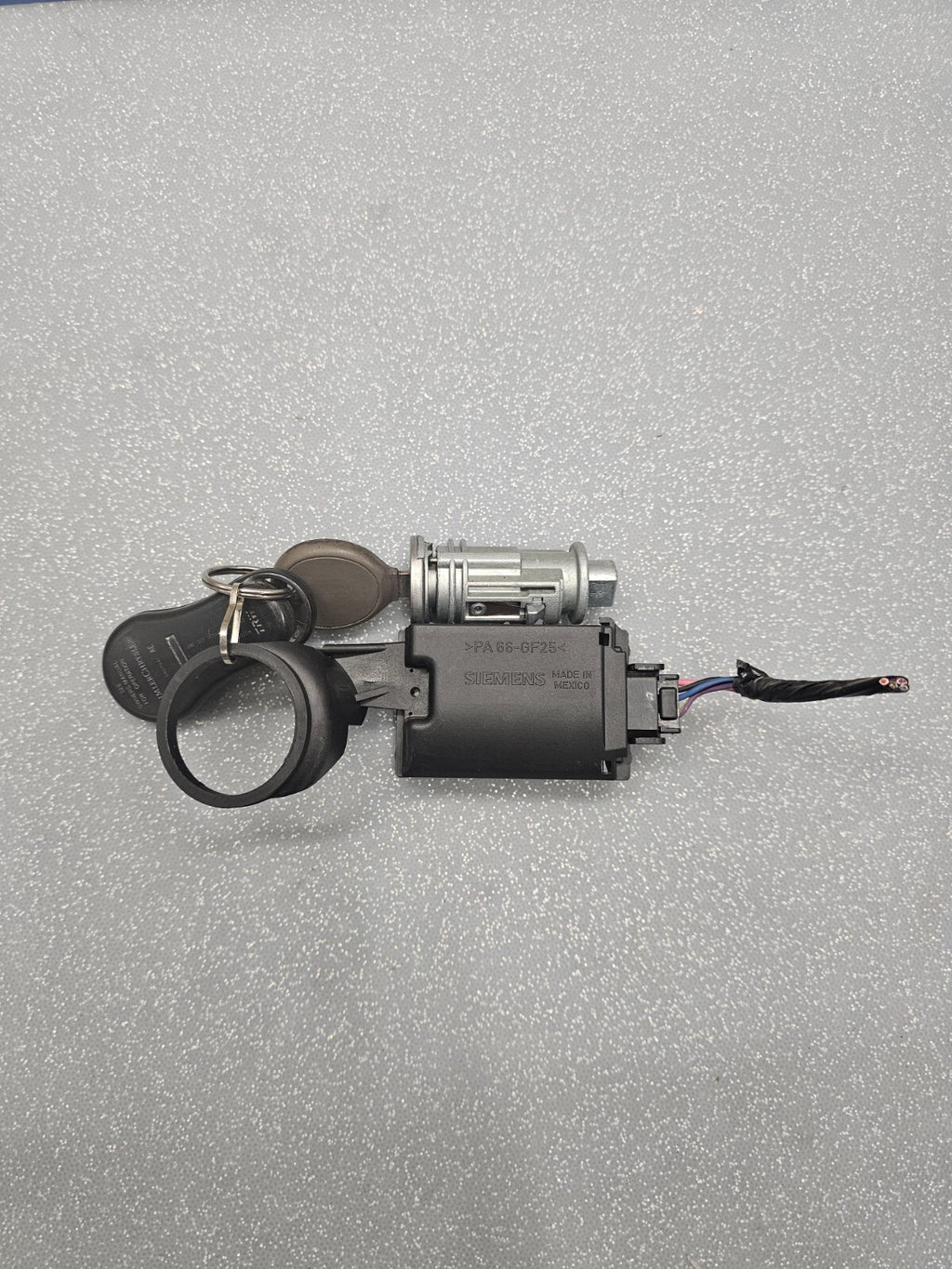 🔥2003-2005 CHRYSLER PT Cruiser /Sebring Ignition Switch Immobilizer Transceiver