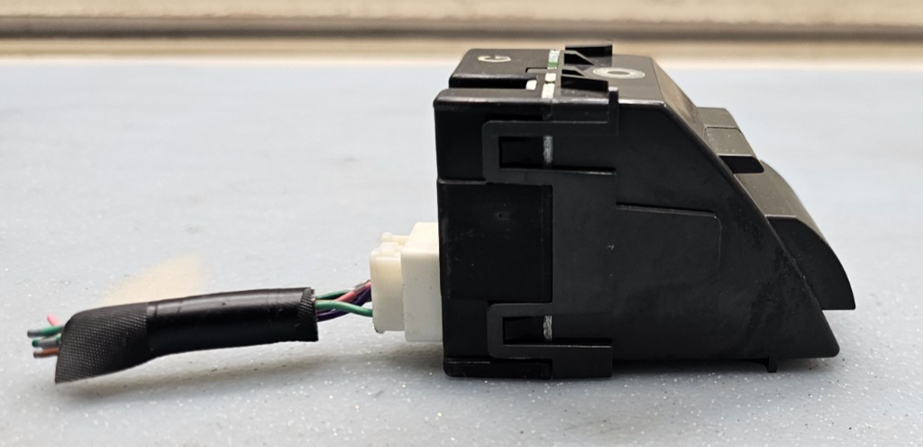 🔥07-11 Camry Center Dash Emergency Hazard Light Warning Switch Assembly Black