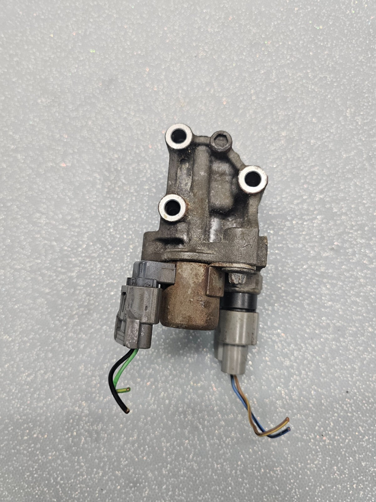 06-11 HONDA CIVIC 02-06 ACURA RSX 03-11 HONDA ELEMENT VTEC SOLENOID SPOOL VALVE