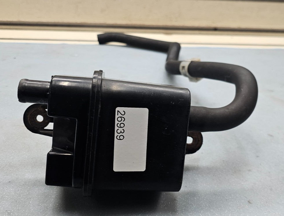 🔥98-02 ACCORD 4 CYLINDER FUEL VAPOR CHARCOAL EVAP EMMISION CANISTER ASSEMBLY