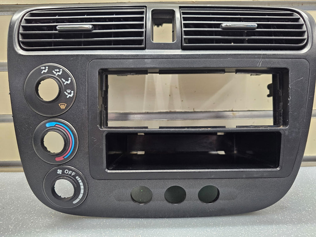 01-05 HONDA CIVIC DASH AM FM RADIO DISPLAY BEZEL CLIMATE CONTROL ASSEMBLY BLACK