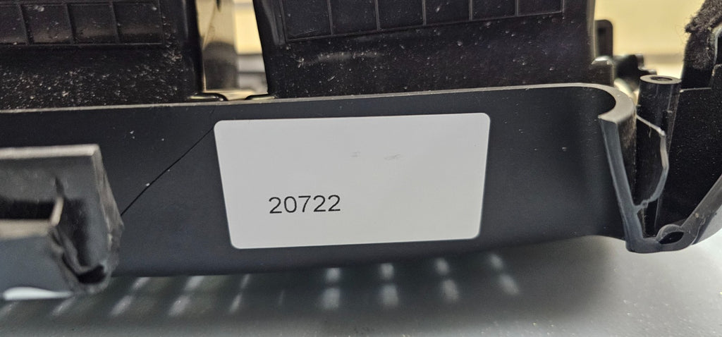 🔥07-09 Spectra Center Dash Radio Stereo Display Climate Trim Panel Bezel Black