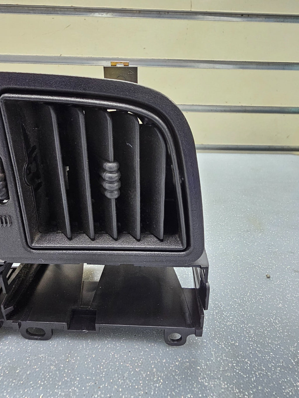 🔥99-06 Chevy Silverado Sierra Headlight Switch left Driver Air Vent black HS19