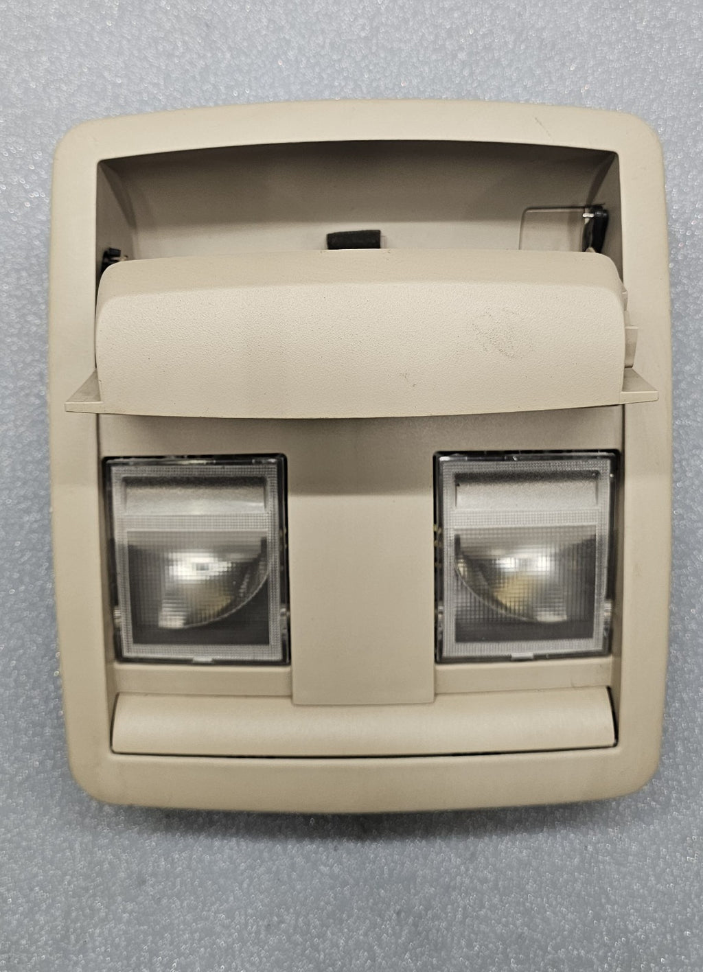 05-07 Dodge Charger 13-18 Challenger Overhead Console Dome Map Light Storage Tan