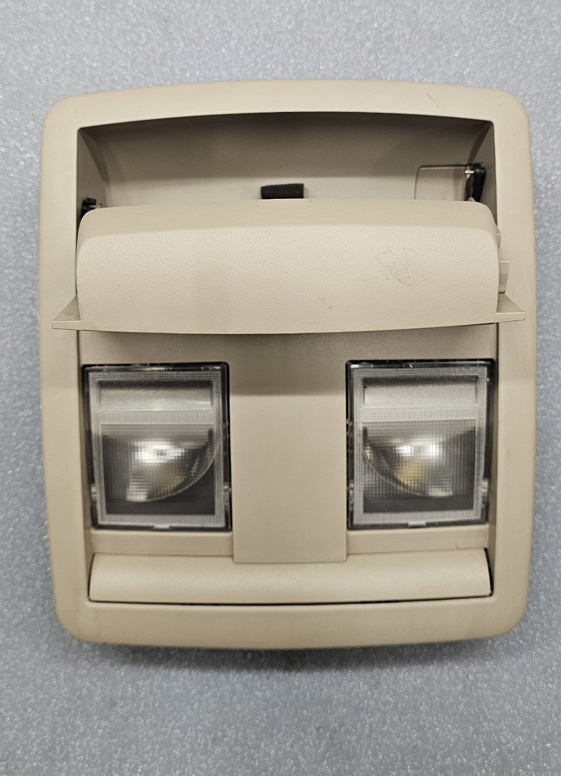 05-07 Dodge Charger 13-18 Challenger Overhead Console Dome Map Light Storage Tan