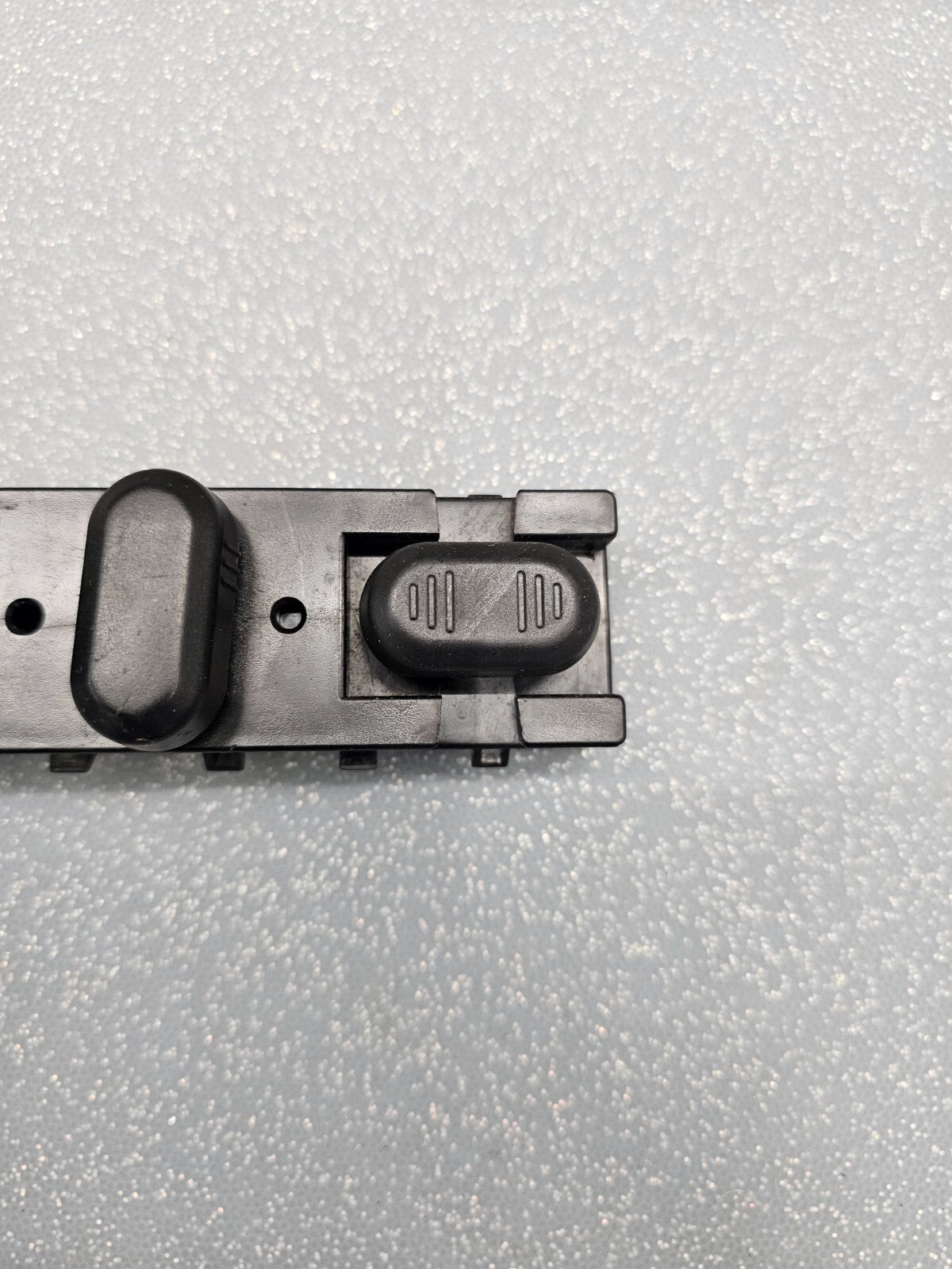 06-15 EXPLORER FUSION MILAN MKZ LEFT SIDE DRIVER SEAT SWITCH CONTROL ASSEMBLY