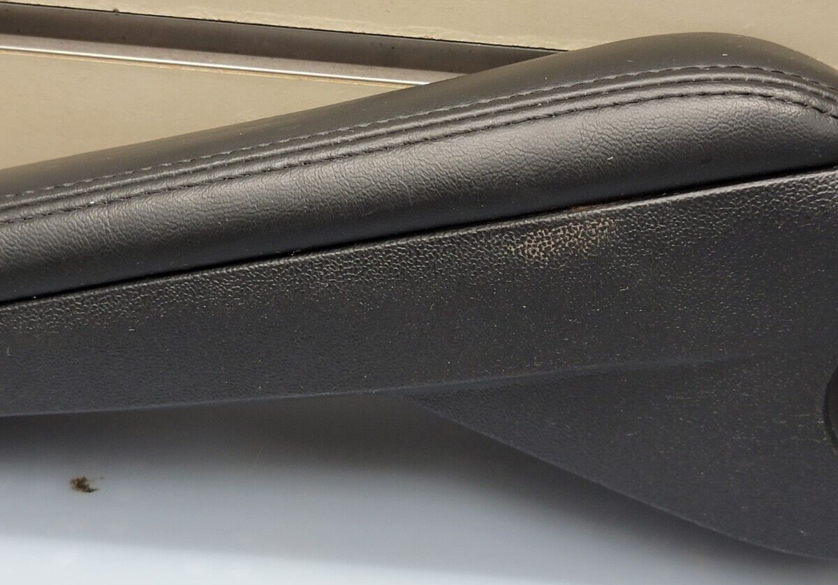 🔥11-20 CARAVAN TOWN & COUNTRY RIGHT PASSENGER SIDE FRONT SEAT ARMREST BLACK