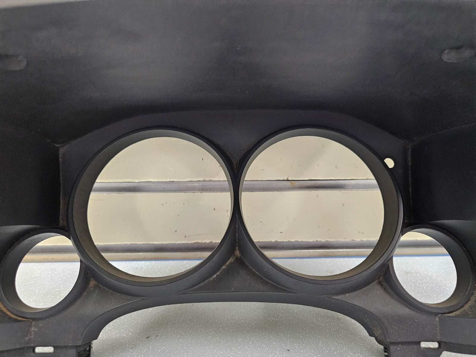 07-13 CHEVY SILVERADO DASH SPEEDO INSTRUMENT GAUGE CLUSTER BEZEL GRAY/BLACK C21