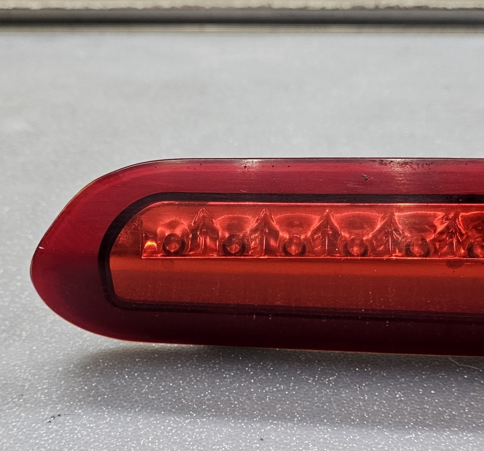🔥2005-2009 Kia Sportage Rear LED 3rd Third Brake Light OEM