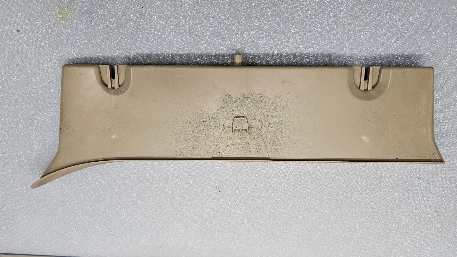 🔥99-02 SILVERADO SIERRA FRONT RIGHT PASSENGER DOOR PANEL STORAGE POCKET TAN