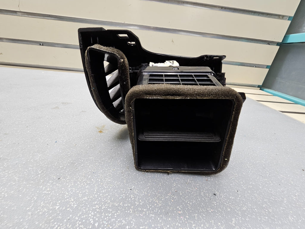 🔥06-12 Kia Sedona Front Left Driver Dash A/C Air Vent Heater Assembly Black OEM