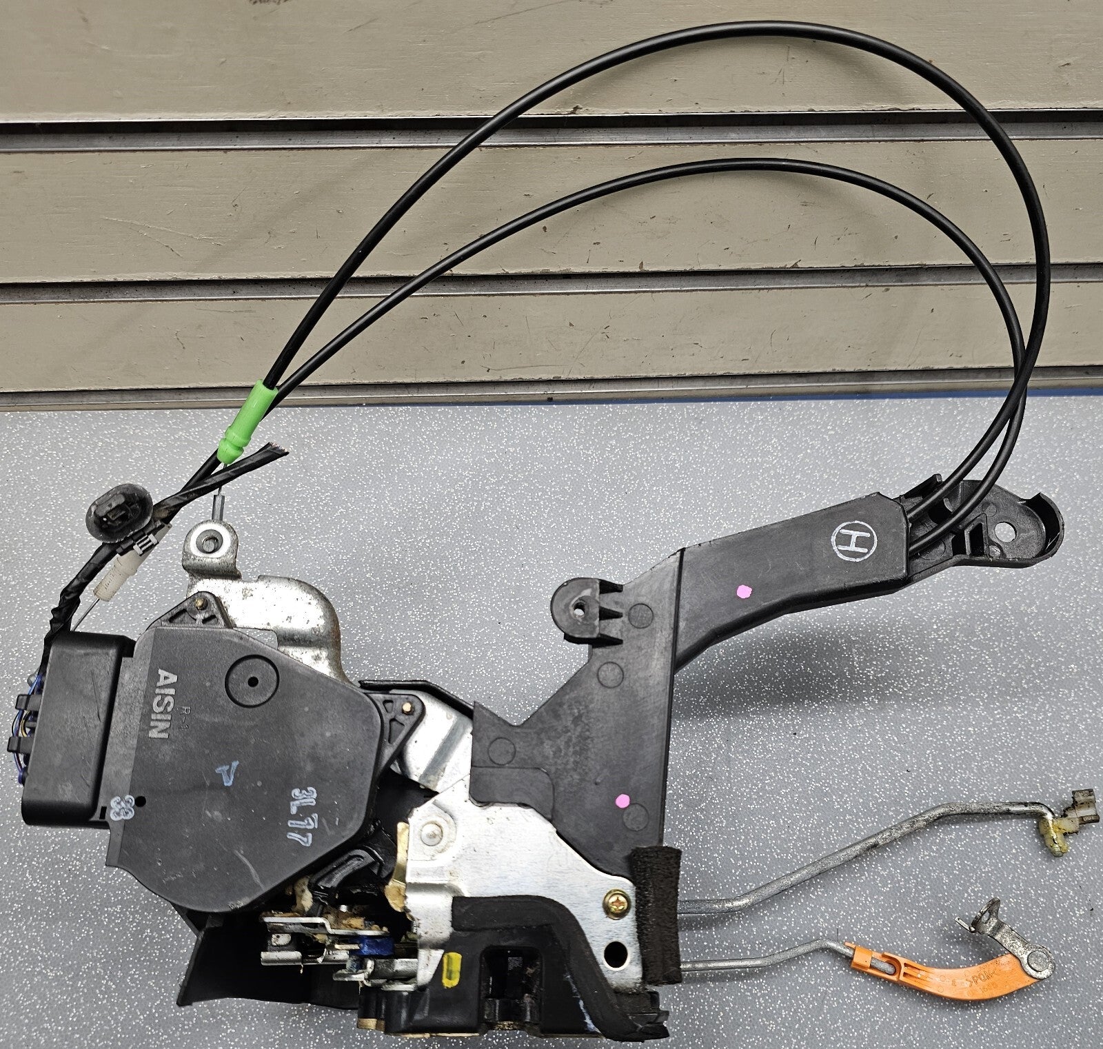 🔥01-05 Toyota RAV4 Front Right Passenger Door Latch Lock Actuator Assembly OEM