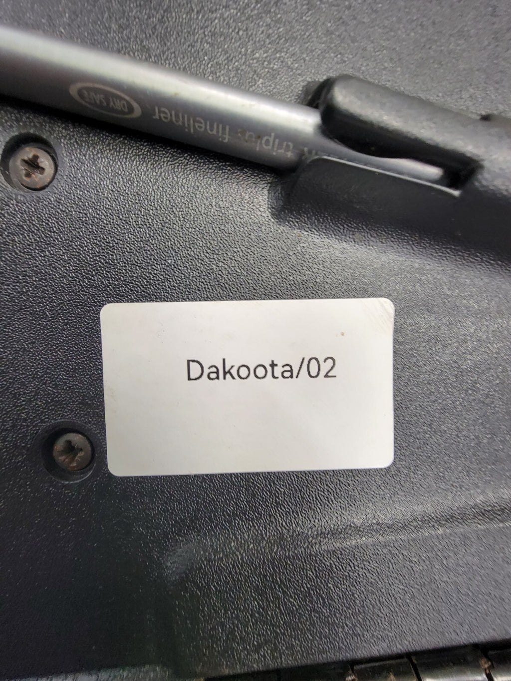 🔥2001-2007 Dodge Dakota/ Durango Center Console Lid Bracket Armrest Black