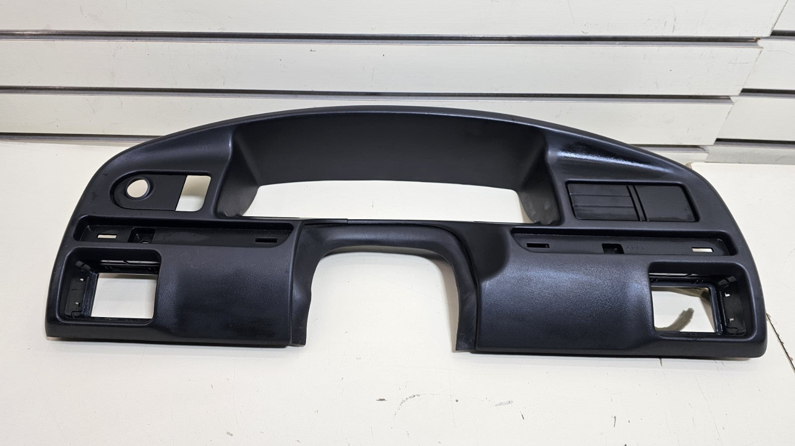 92-96 Ford F150 BRONCO Instrument Cluster Gauge Bezel Dash Trim Panel BLACK C12