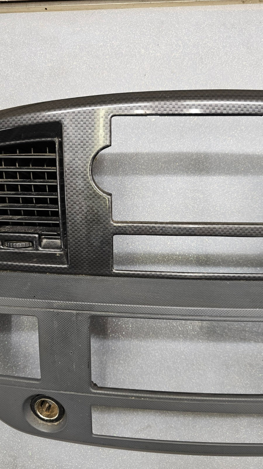 🔥06-08 Dodge RAM Dash RADIO Stereo Bezel Climate Trim Panel Silver/Grey B11
