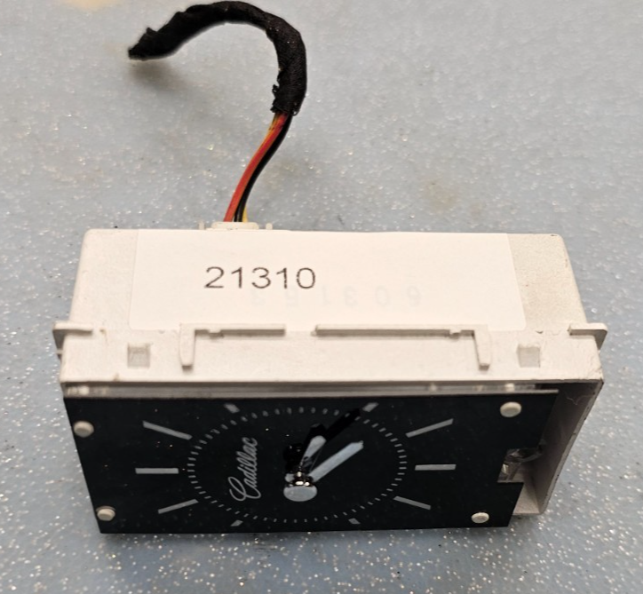 🔥06-11 Cadillac DTS Center Clock Display Panel Assembly Silver/Black