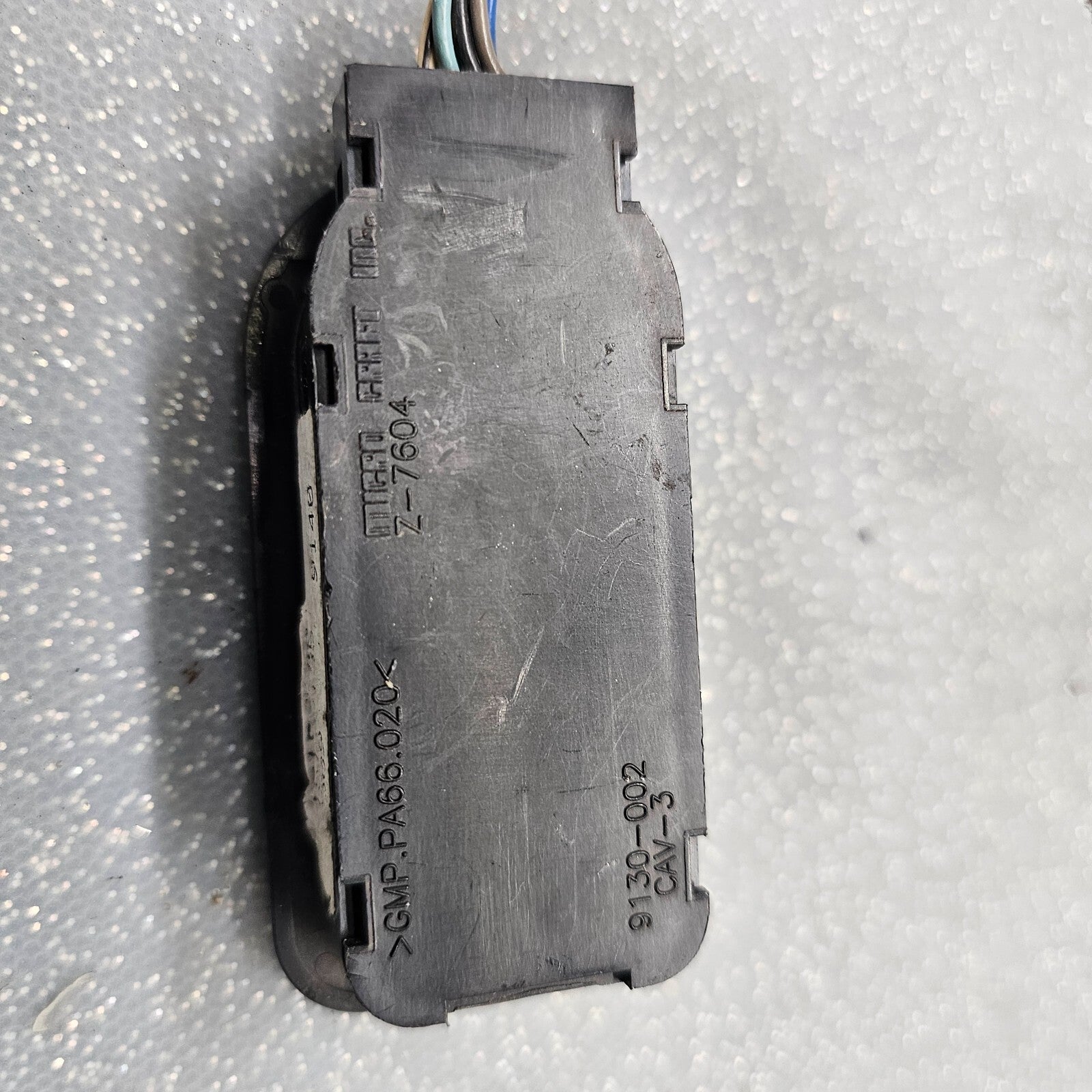 🔥03-06 Silverado Tahoe Yukon Suburban Right Passenger Door Heated Seat Switch