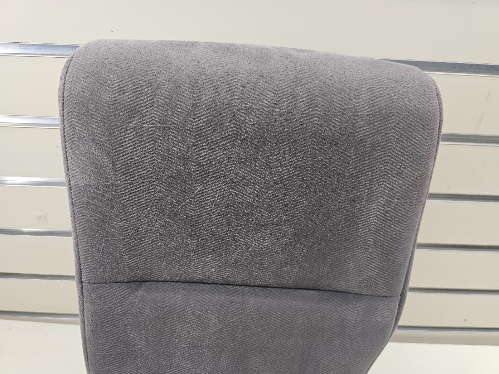 05-10 ODYSSEY 2ND ROW HEADREST CENTER CONSOLE ARM REST JUMP SEAT CLOTH GRAY OEM