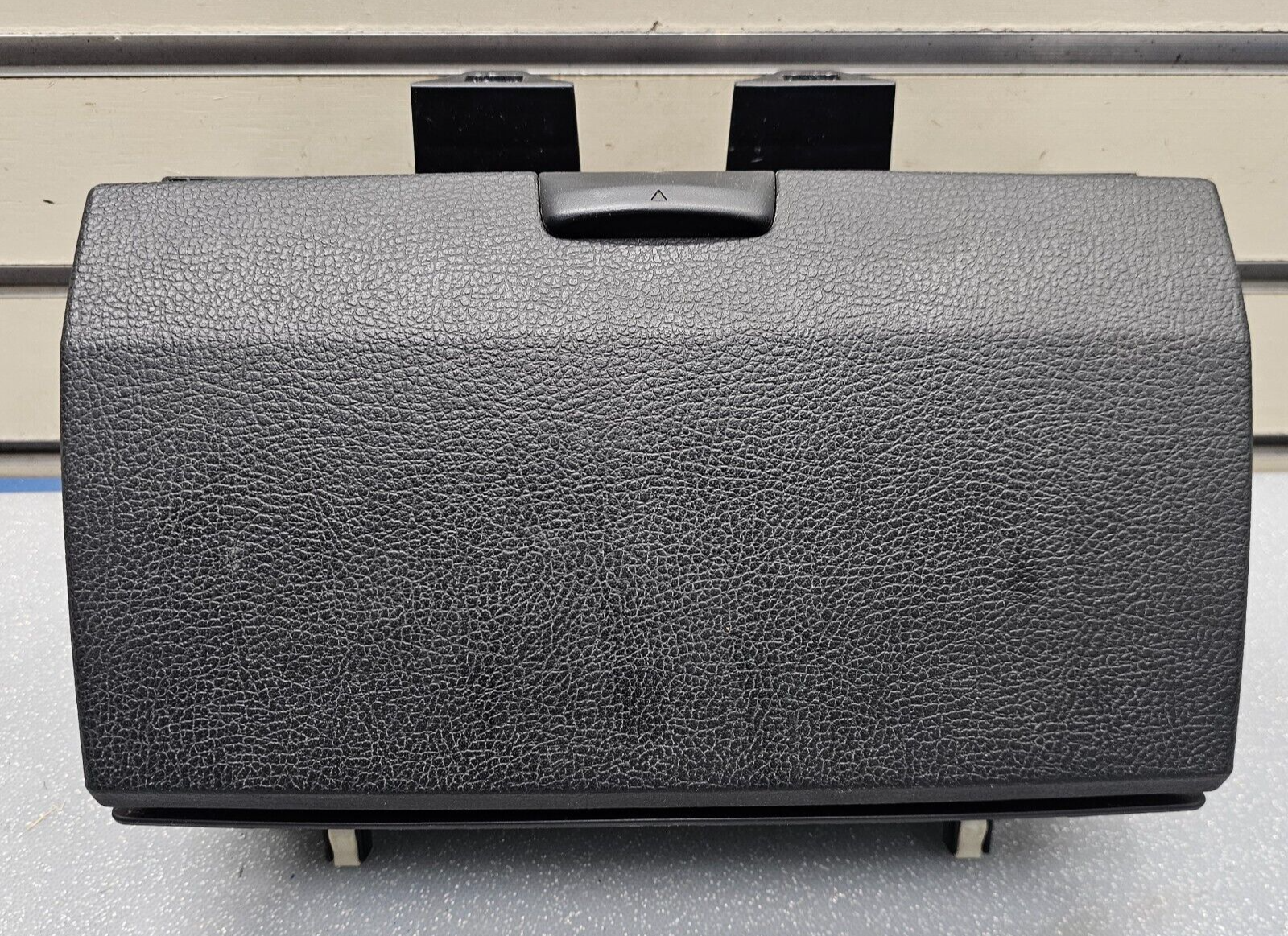 03-08 MAZDA 6 Upper Center Dash Cubby Storage Display Compartment Assembly Black