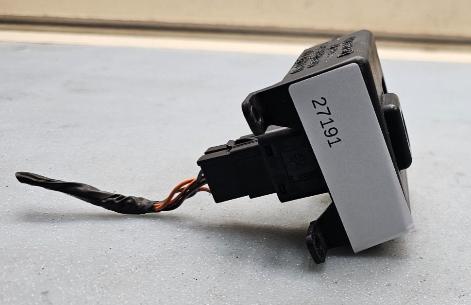 🔥1994-1997 DODGE RAM  1500 2500 3500 OVERDRIVE SWITCH WITH BEZEL BLACK OEM