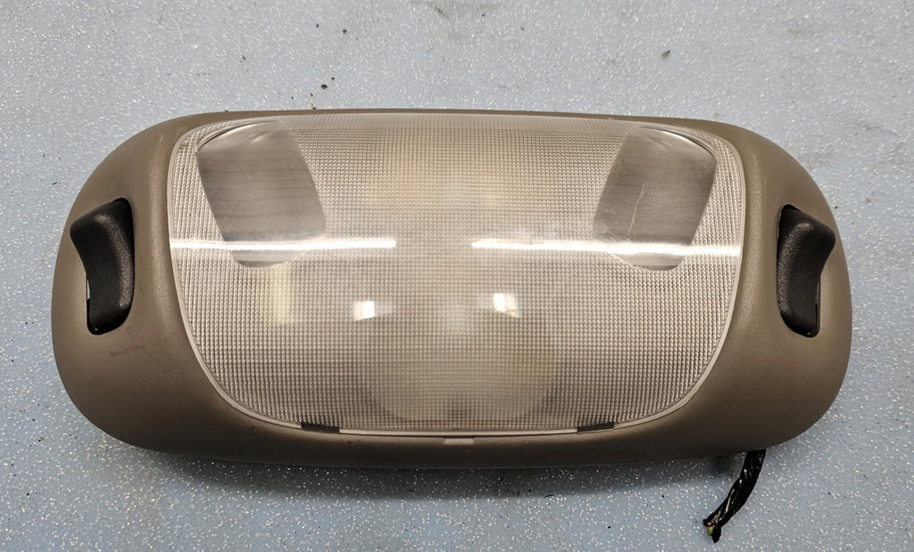 🔥97-07 Ford F150 F250 F350 Super Duty Excursion Dome Light Lamp Overhead Gray