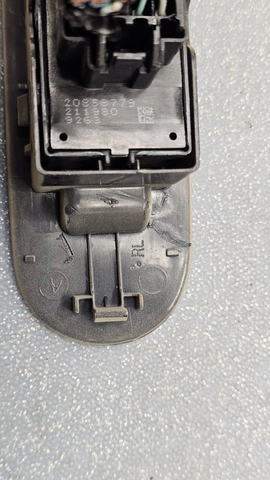 🔥10-13 Buick Lacrosse Front Right Passenger Window Door Switch Lock Bezel Tan