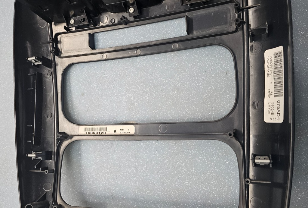 🔥01-07 Dodge Caravan Town & Country Voyager dash radio climate TRIM bezel BLACK