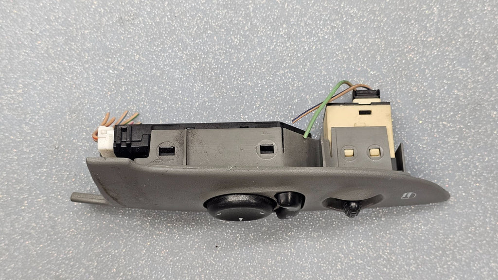 🔥02-07 JEEP LIBERTY LEFT DRIVER MASTER LOCK MIRROR SWITCH TRIM BEZEL OEM GRAY