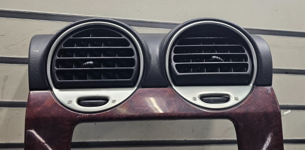 03-08 ENVOY XL FRONT RADIO DASH SURROUND BEZEL TRIM PANEL CLIMATE WOODGRAIN B45