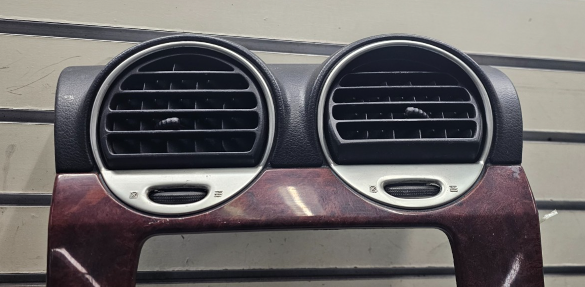 03-08 ENVOY XL FRONT RADIO DASH SURROUND BEZEL TRIM PANEL CLIMATE WOODGRAIN B45