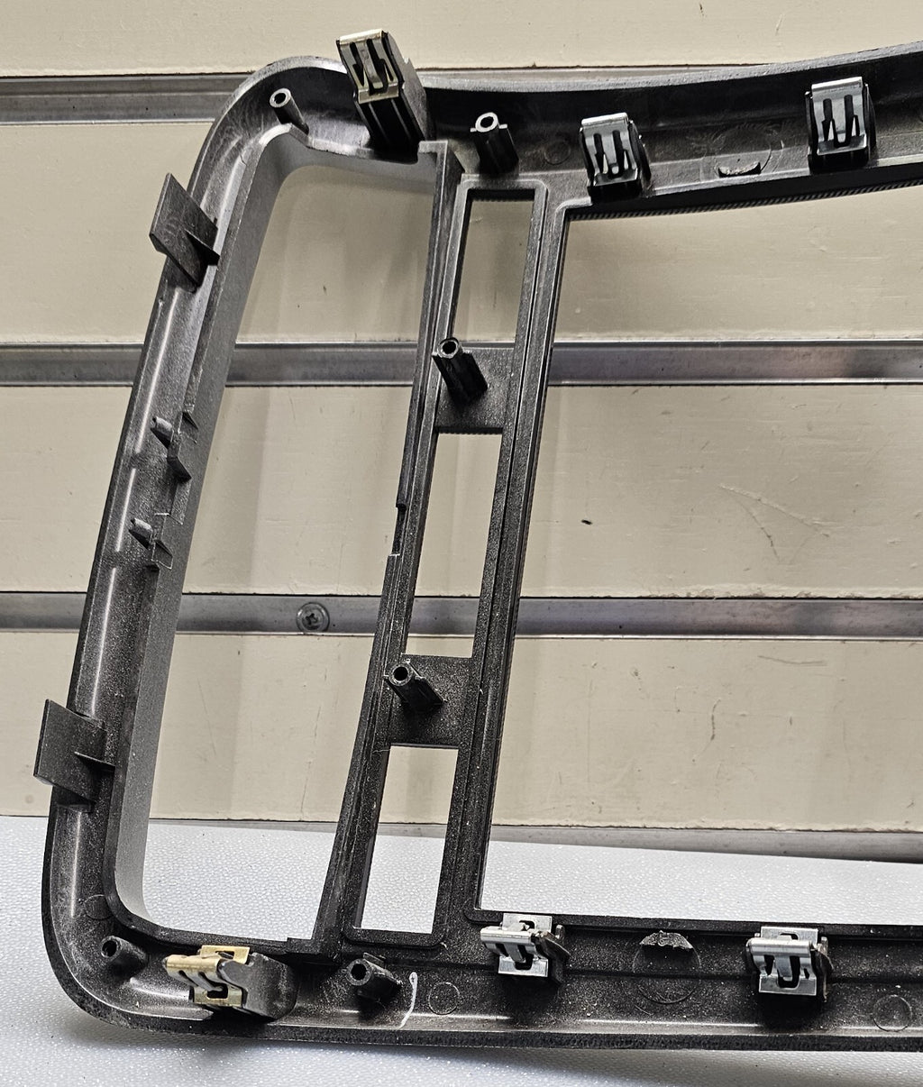 🔥07-09 Equinox Center Dash Radio Stereo Bezel Trim Instrument Panel SILVER B43