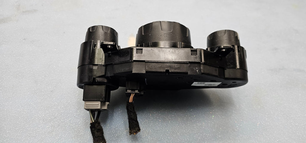 🔥11-13 Ford Fiesta Dash Climate Control Panel Temperature A/C AC Heater OEM