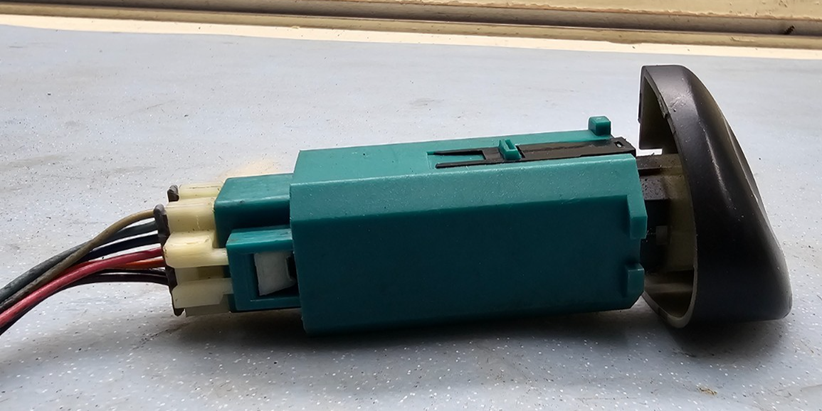 🔥97-05 CHEVY MALIBU Hazard Warning Emergency Light Switch OEM