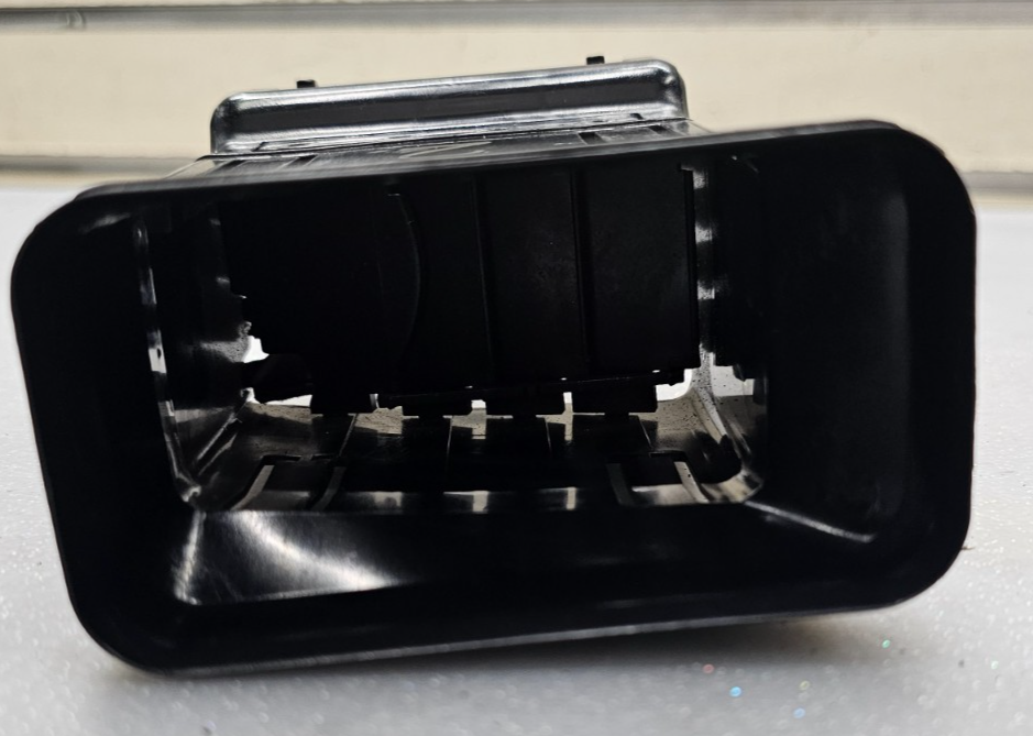 04-12 Colorado Canyon Dash Left Driver Outer Air Vent Heater Conditioning Black