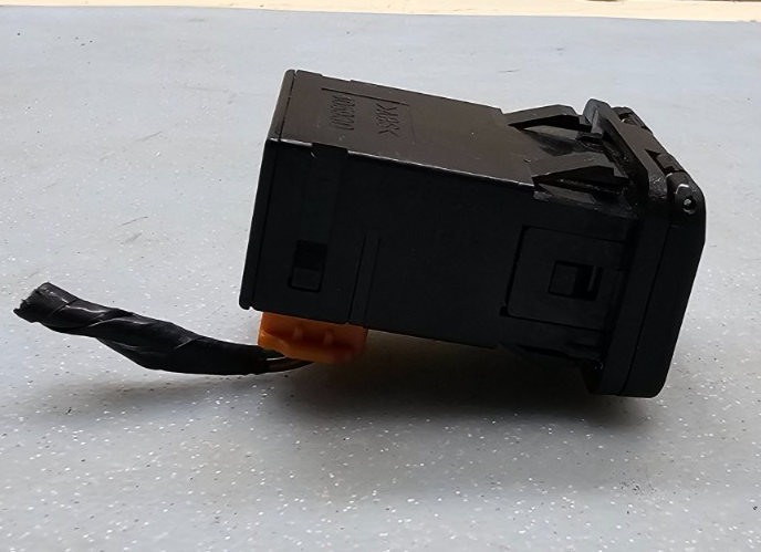 🔥07-13 Durango Journey Town country Nitro Power Accessory Outlet Inverter OEM 