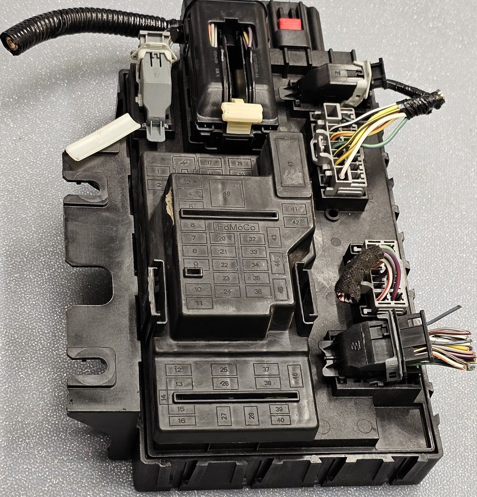 🔥09-12 Ford Escape Mercury Mariner Interior Cabin Fuse Box Relay Block Junction