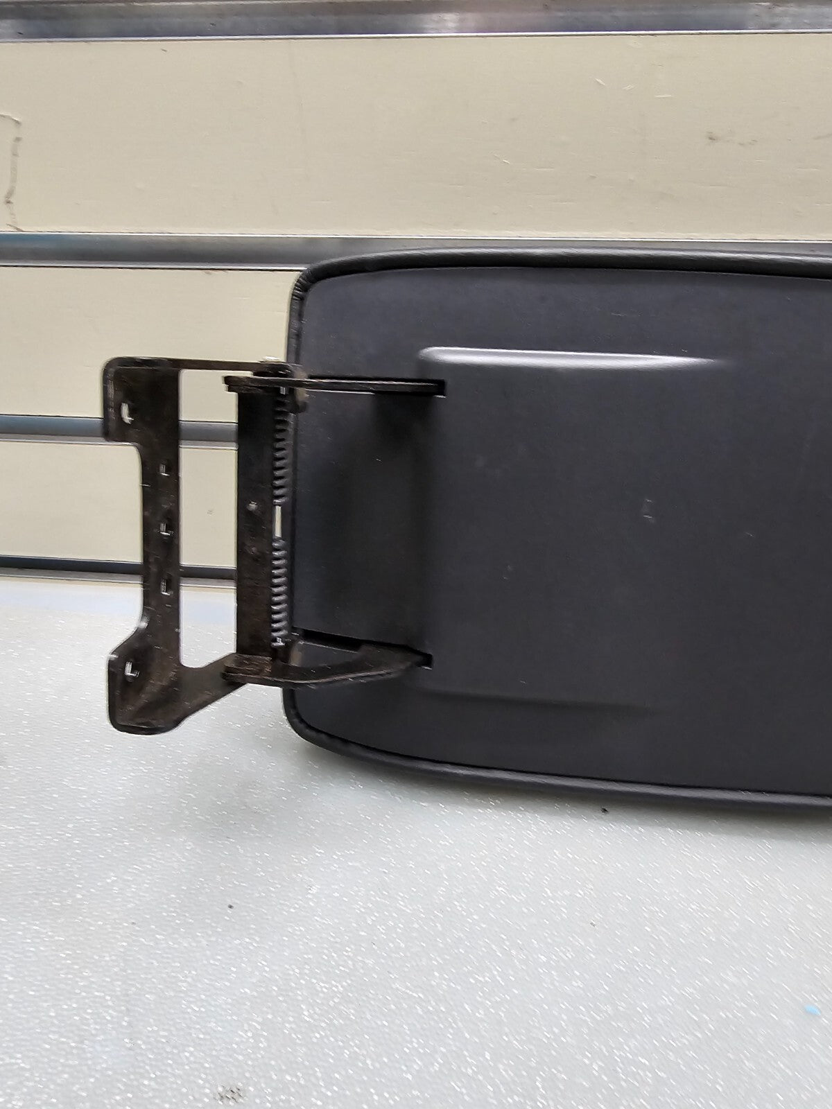 13-19 Nissan Sentra Front Center Console Lid Cover Top Assembly Arm Rest BLACK