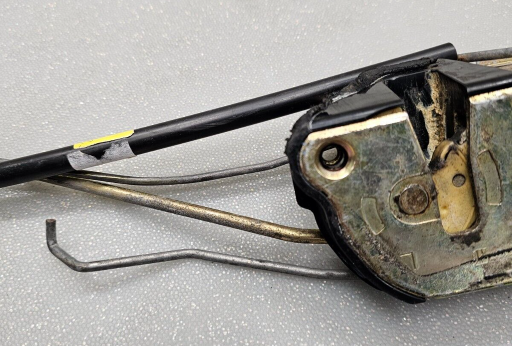 🔥98-02 Toyota Corolla Prism Driver Manual Power Door Lock Latch Actuator OEM