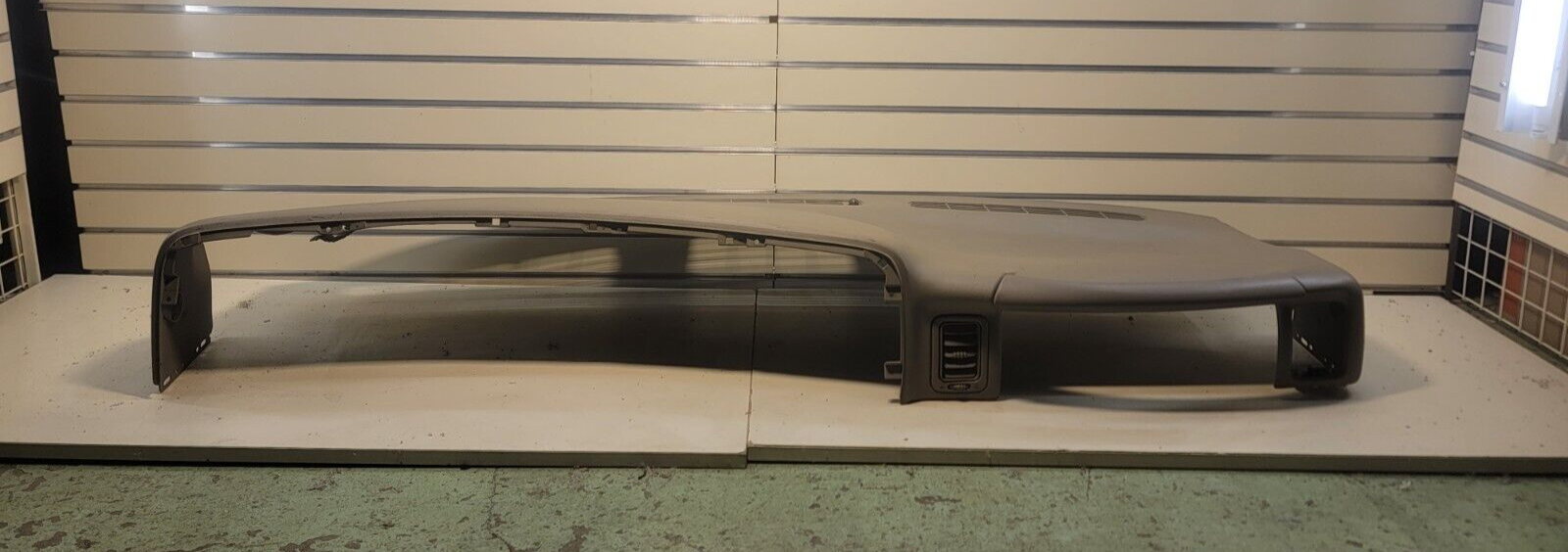 🔥99-06 SILVERADO SIERRA TAHOE Upper Dash Cap Cover Top Dashboard Pad TAN DP1